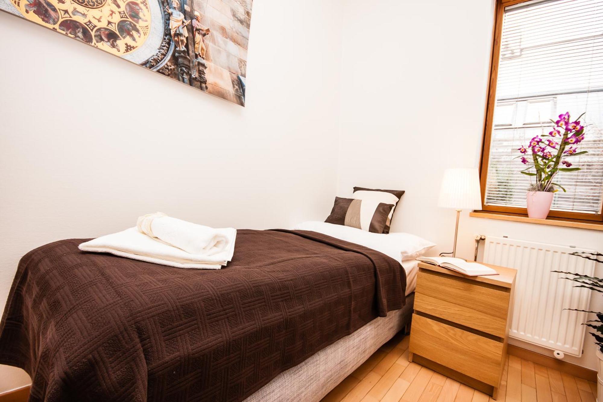 Wenceslas Square Lofts Прага Номер фото