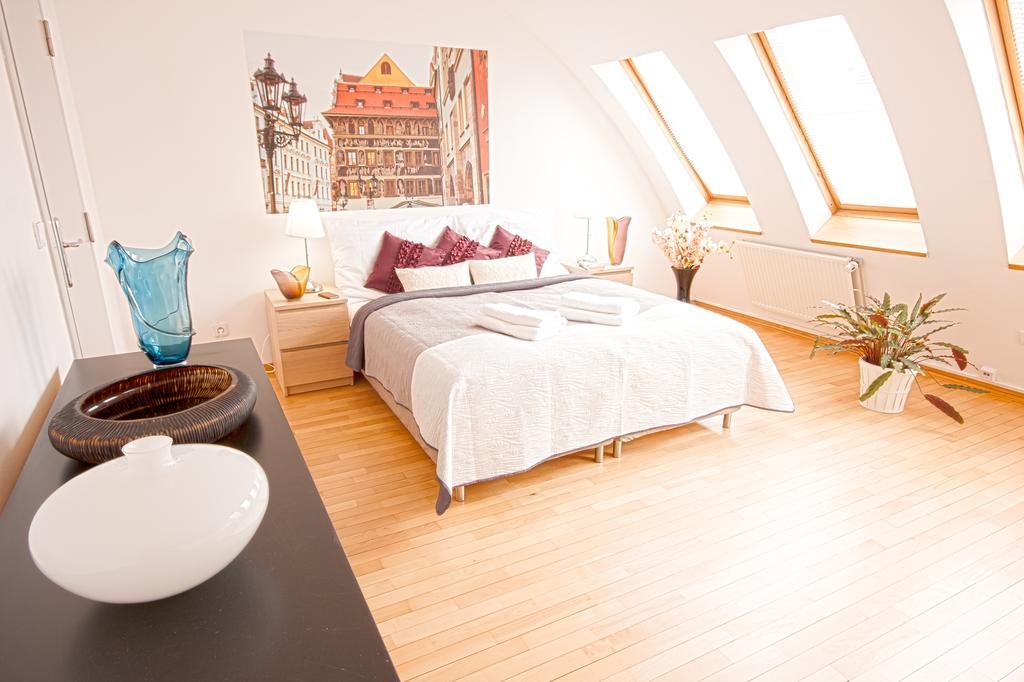Wenceslas Square Lofts Прага Екстер'єр фото